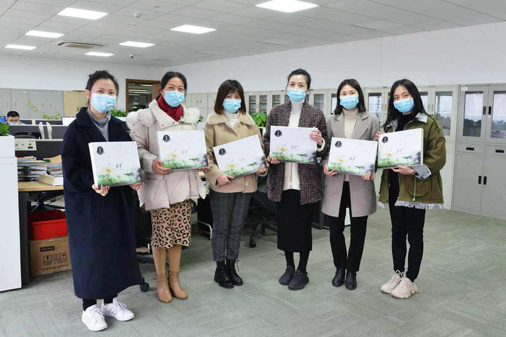 致敬最美的你們——巨人集團(tuán)各公司預(yù)祝婦女節(jié)快樂(lè)